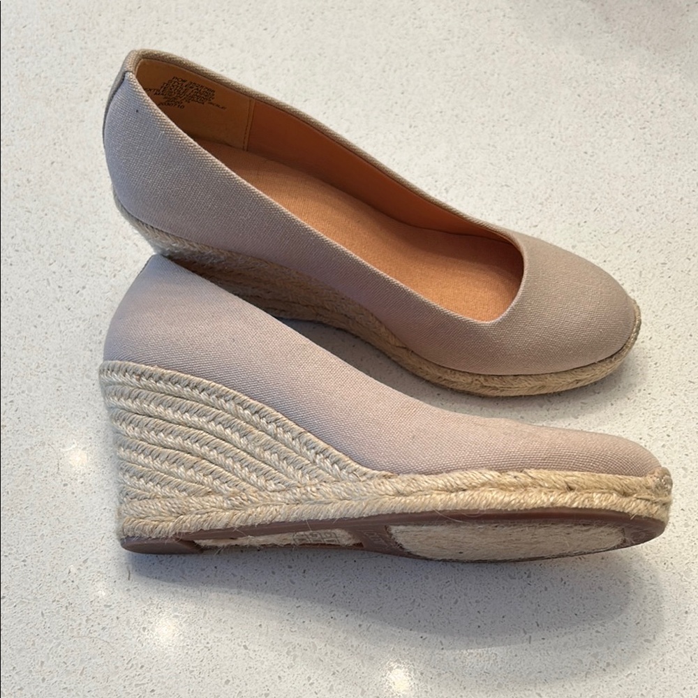 J. Crew Women's Beige Espadrille Wedge Heels sz 7.5